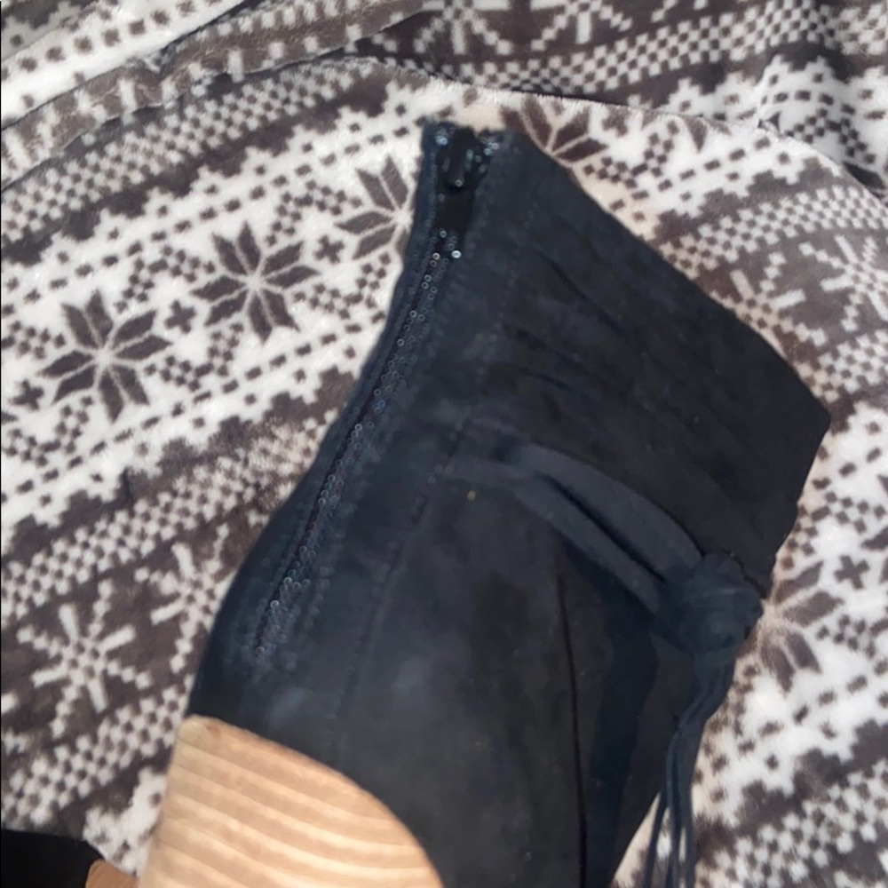 Black Open Toe Ankle Heels - Picture 6 of 6